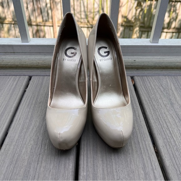 Guess Cream Stiletto Heels - Picture 2 of 11